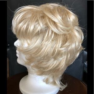 Blonde wig natural scalp Not a costume wig.